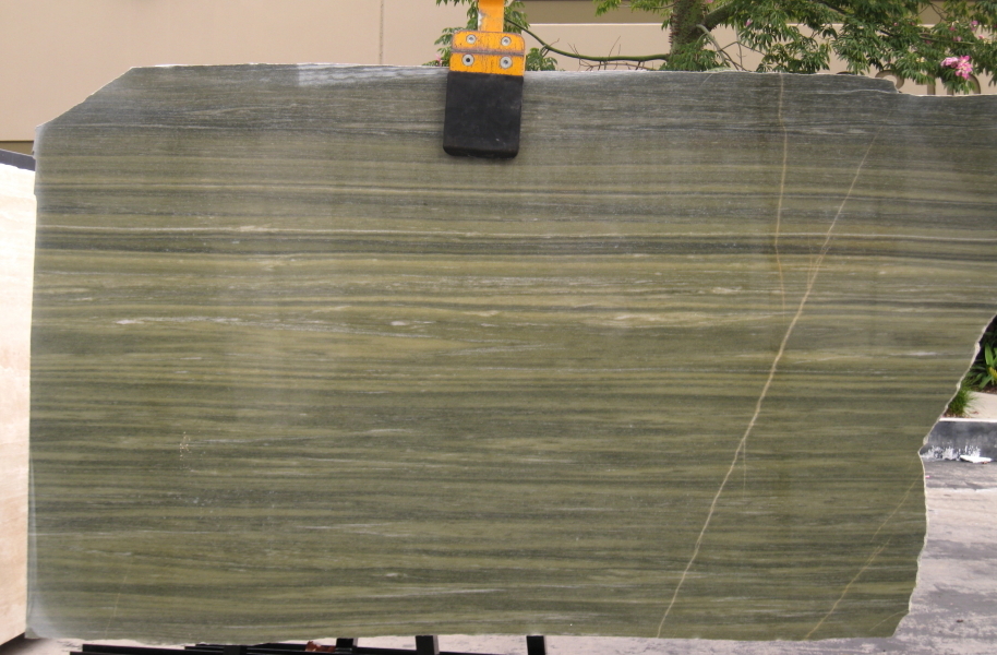 Verde-Laguna-Vein-Cut-Slab