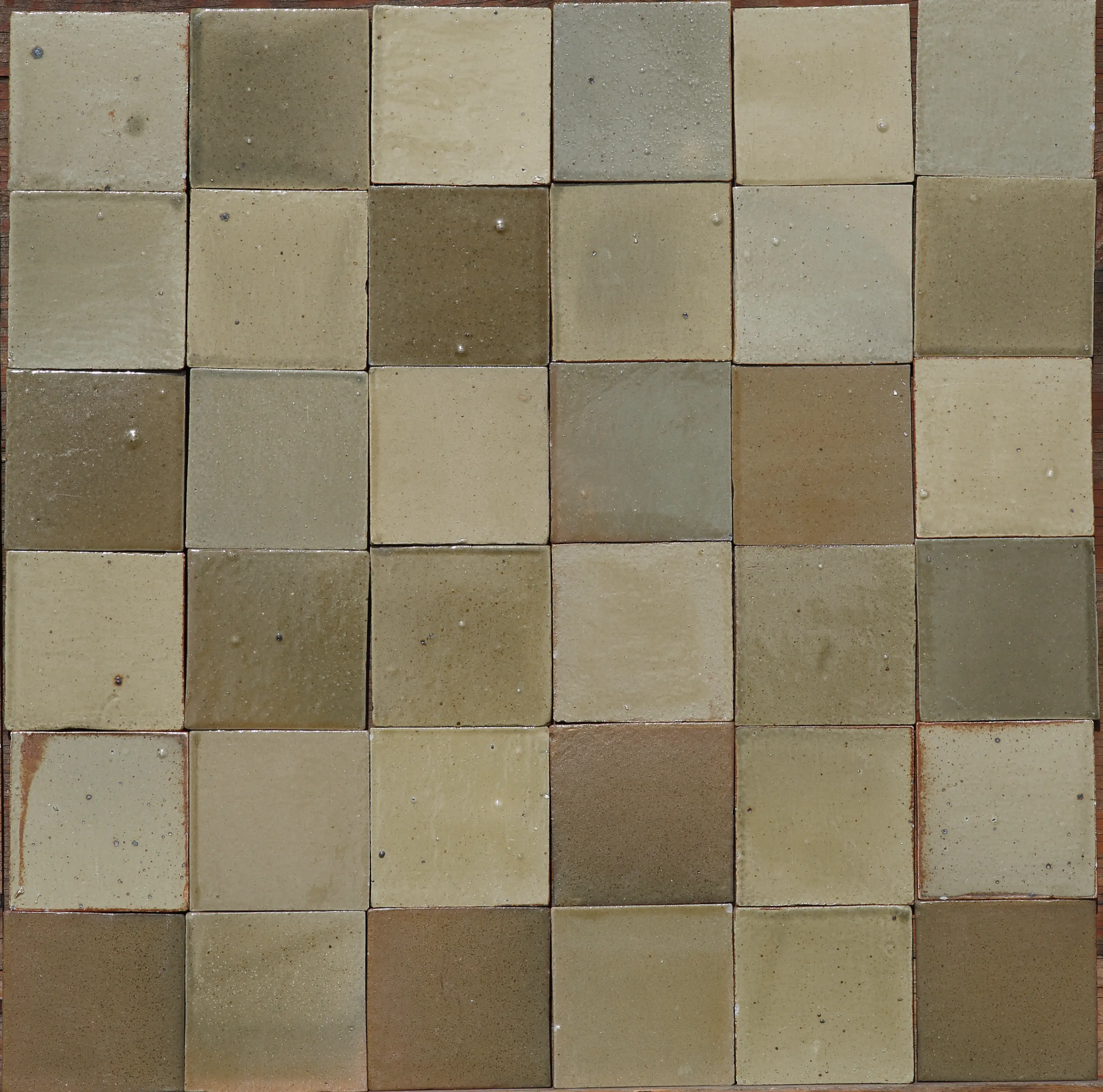 IZU Desert Taupe